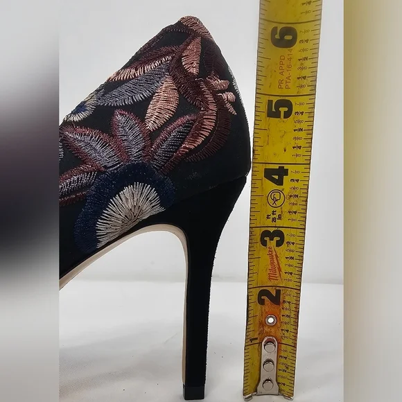 G.I.L.I. Alecia Women's High Heels Size 9.5 Multicolor Embroidered Pointed Toe - Picture 12 of 15